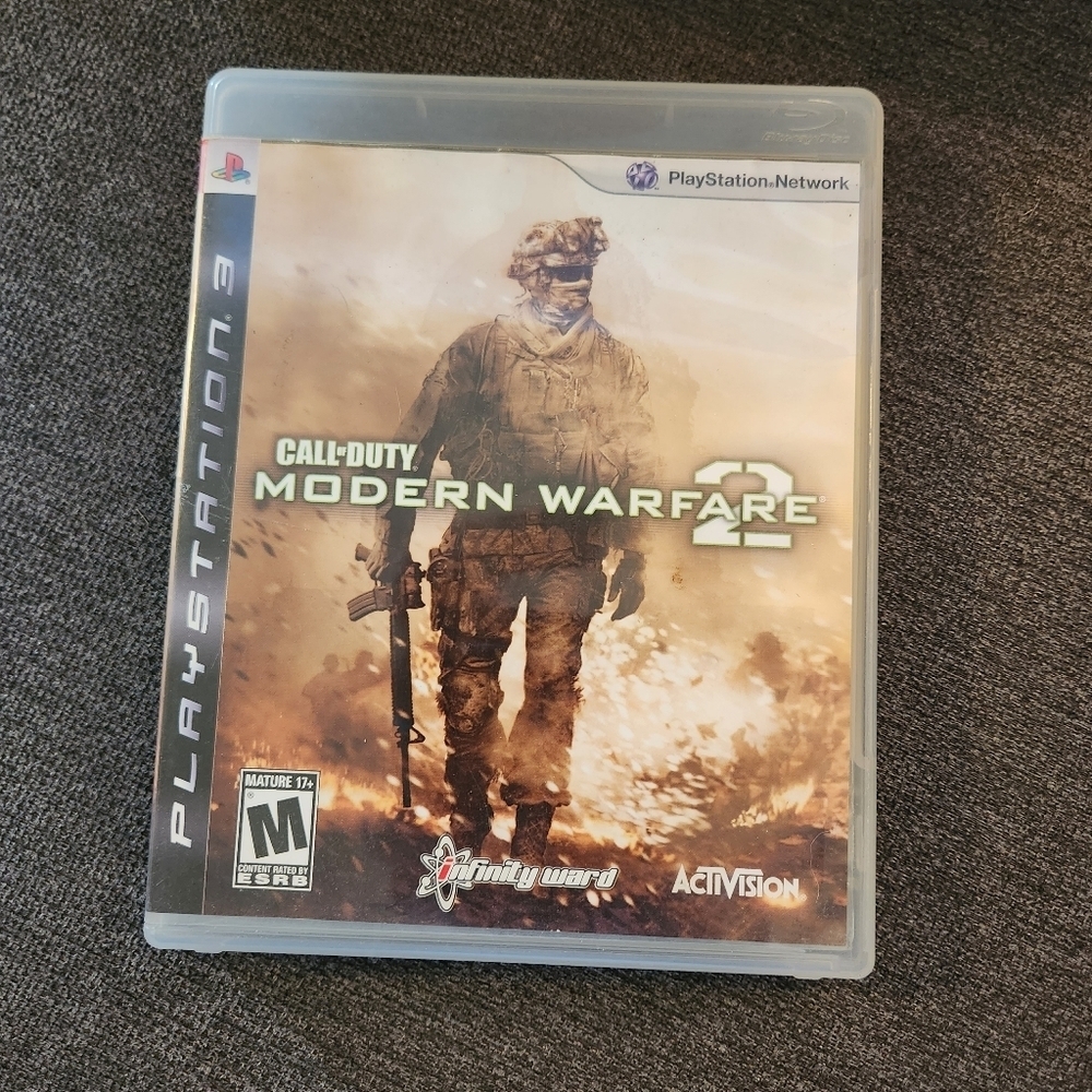 Call of Duty: Modern Warfare 2 (PlayStation 3, 2009) PS3 Video Game